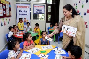 Phonics Teaching in Charkop Sector 4